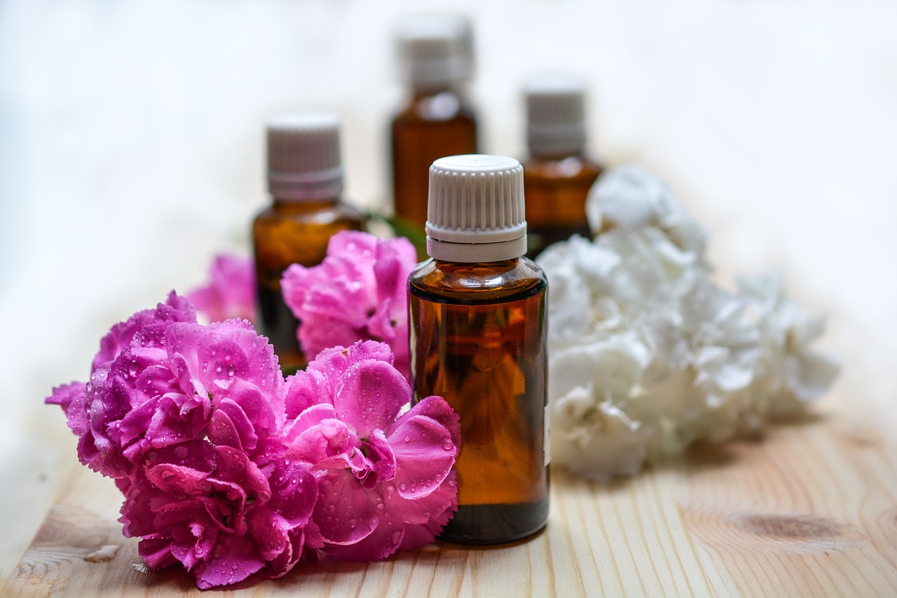essential-oils-1433694_1280 essential-oils-1433694_1280